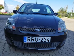 FORD FIESTA 1.3 Ambiente 114e km/ megkímélt állapot!