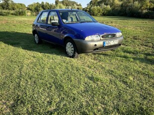 FORD FIESTA 1.3 Flair