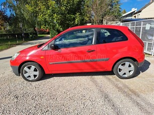 FORD FIESTA 1.3 Fresh Plus