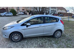 FORD FIESTA 1.4 Colourline