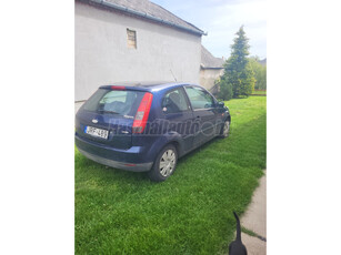 FORD FIESTA 1.4 Ghia