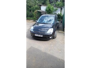 FORD FIESTA 1.4 Ghia Ritkaság! 1.tulaj. 42ekm!!!. Gyári fényezés!