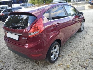 FORD FIESTA 1.6 Titanium