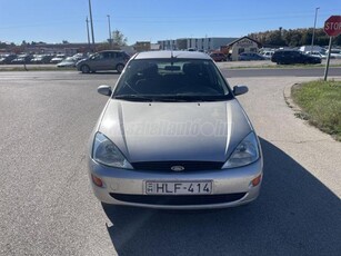 FORD FOCUS 1.4 Ambiente