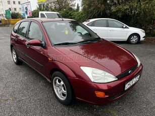 FORD FOCUS 1.4 Ambiente