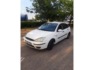 FORD FOCUS 1.4 Ambiente