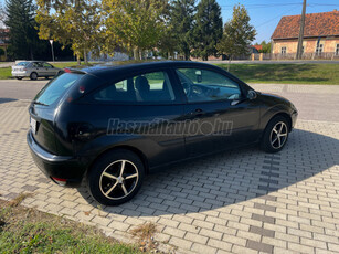 FORD FOCUS 1.4 Ambiente