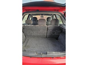 FORD FOCUS 1.4 Ambiente