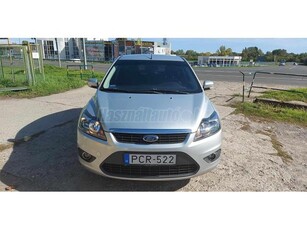 FORD FOCUS 1.4 Collection