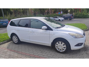 FORD FOCUS 1.4 Trend