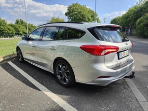 FORD FOCUS 1.5 EcoBoost ST-Line Magánszemélytől. Téli csomag. Vonóhorog. Szép állapotban