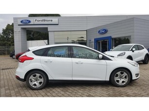 FORD FOCUS 1.5 TDCI '88g' Trend Econetic S S Vezetett szervíz múlttal!