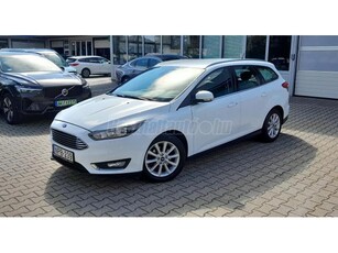 FORD FOCUS 1.5 TDCI Titanium Magyarországi. Vezetett szervizkönyves! Áfá-s !