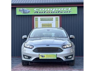 FORD FOCUS 1.5 TDCI Titanium TELJES NAGY SZERVÍZ! RENGETEG EXTRÁVAL! VÉGIG VEZETETT SZERVÍZKÖNYV! KÖLTSÉGMENT