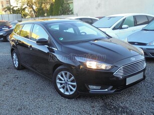 FORD FOCUS 1.5 TDCI Titanium ÜLÉS KORMÁNY SZÉLVÉDŐ FŰTÉS.ALUFELNI!!!!!!!