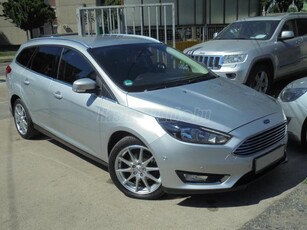 FORD FOCUS 1.5 TDCI Titanium ÜLÉS-KORMÁNY.SZÉLVÉDŐ FŰTÉS.17-ES ALUFELNI !!!!!!