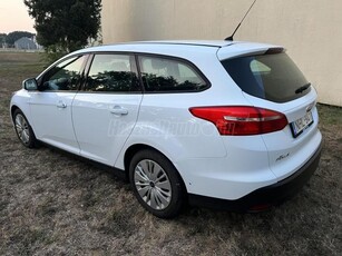 FORD FOCUS 1.5 TDCI Trend MAGYARORSZÁGI. SZÉP ÁLLAPOT. FRISS MŰSZAKI VIZSGA. ÚJ AKKSI