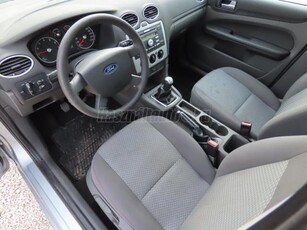 FORD FOCUS 1.6 Ambiente 107ekm! Alufelni!