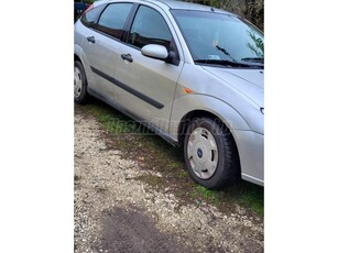 FORD FOCUS 1.6 Ambiente