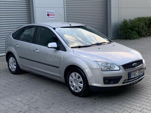 FORD FOCUS 1.6 Ambiente