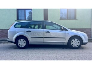 FORD FOCUS 1.6 Ambiente Friss Műszakival 101Le