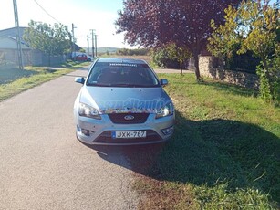 FORD FOCUS 1.6 Ambiente ST optika