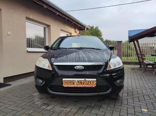 FORD FOCUS 1.6 Ambiente TEMPOMAT 137000 KM!!!