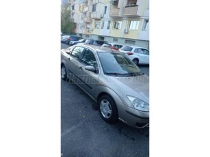 FORD FOCUS 1.6 Comfort Magánszemély