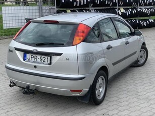 FORD FOCUS 1.6 Comfort Magyar-Vonóhorog-Friss Vizsga