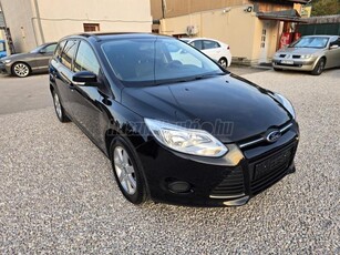 FORD FOCUS 1.6 Fresh EURO5 KLIMA 127000 KM VÉGIG VEZETETT SZERVIZKÖNYV ALUFELNI 2 KULCS 2 ÉV FRISS MŰSZAKI