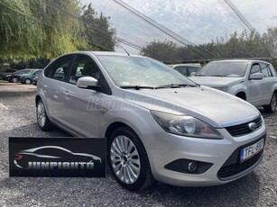 FORD FOCUS 1.6 Garázsbantartott jó állapotú szgk. eladó v. csere! Videó a honlapunkon!