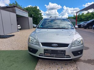 FORD FOCUS 1.6 Ghia 174877Km!