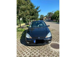 FORD FOCUS 1.6 Ghia