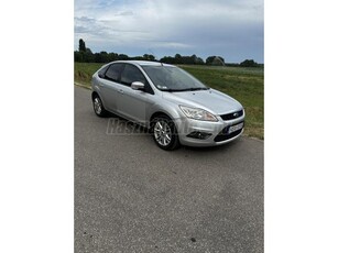 FORD FOCUS 1.6 Ghia