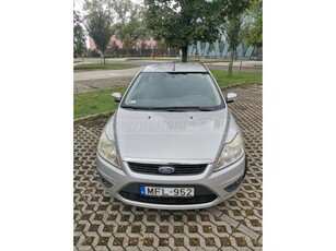 FORD FOCUS 1.6 Ghia