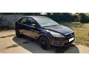 FORD FOCUS 1.6 Ghia