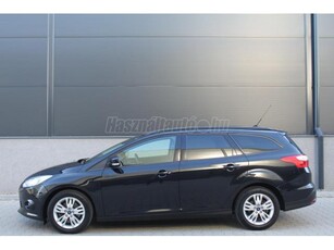 FORD FOCUS 1.6 SCTI Ecoboost Trend Plus Turnier BLUETOOTH PARKASSIST SZERVIZKÖNYV KM-GARANCIA