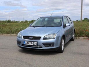 FORD FOCUS 1.6 Sport