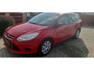 FORD FOCUS 1.6 TDCi Champions Szervizkönyv. friss vezérlés!!!!