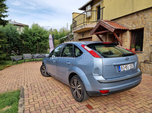 FORD FOCUS 1.6 TDCi Ghia