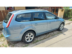 FORD FOCUS 1.6 TDCi Ghia DPF