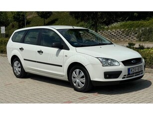 FORD FOCUS 1.6 TDCi Trend Durashift DPF MAGYARORSZÁGI / KLÍMA / VÉGIG VEZETETT SZERVIZKÖNYV!