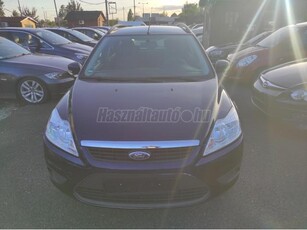 FORD FOCUS 1.6 Ti-VCT Ambiente Digit klíma!Téli- nyári kerék!Vonóhorog!