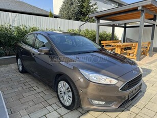 FORD FOCUS 1.6 Ti-VCT Technology Gold NAVI / RADAR360 / CARPLAY