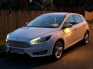 FORD FOCUS 1.6 Ti-VCT Titanium