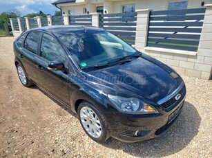 FORD FOCUS 1.6 Ti-VCT Titanium