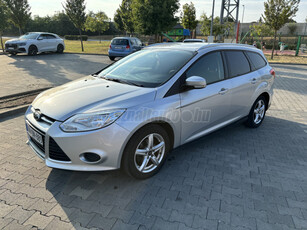 FORD FOCUS 1.6 Ti-VCT Trend