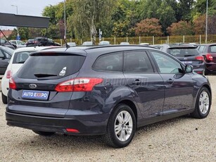 FORD FOCUS 1.6 Ti-VCT Trend Plus Webasto - Ülésfűtés - Vez. Szervizkönyv