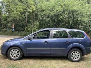 FORD FOCUS 1.6 Trend