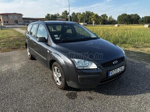 FORD FOCUS 1.6 Trend